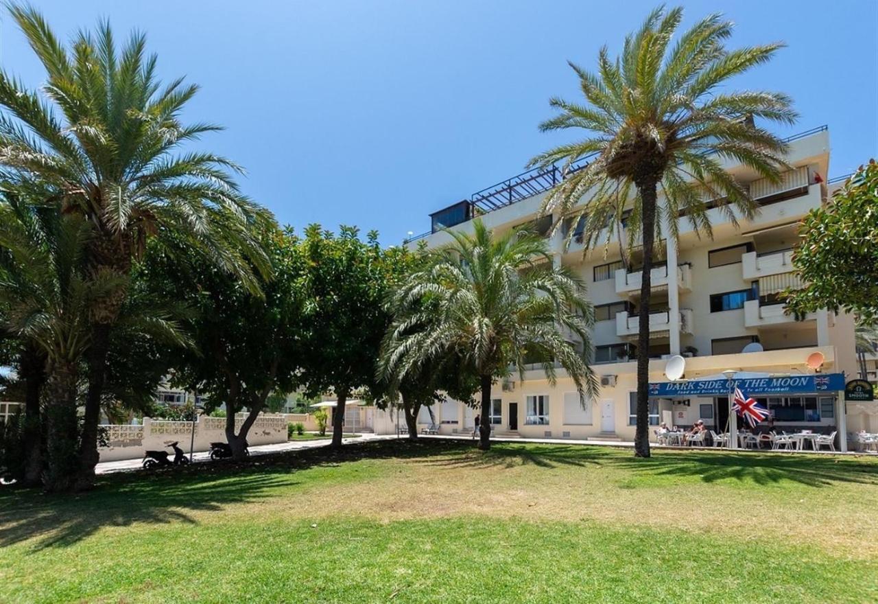 Beach Apartment Montemarcarihuela Torremolinos Exterior foto
