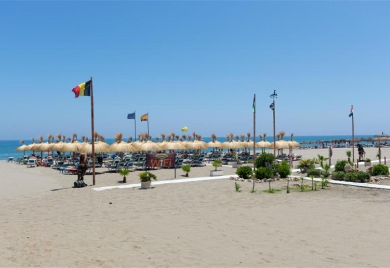 Beach Apartment Montemarcarihuela Torremolinos Exterior foto